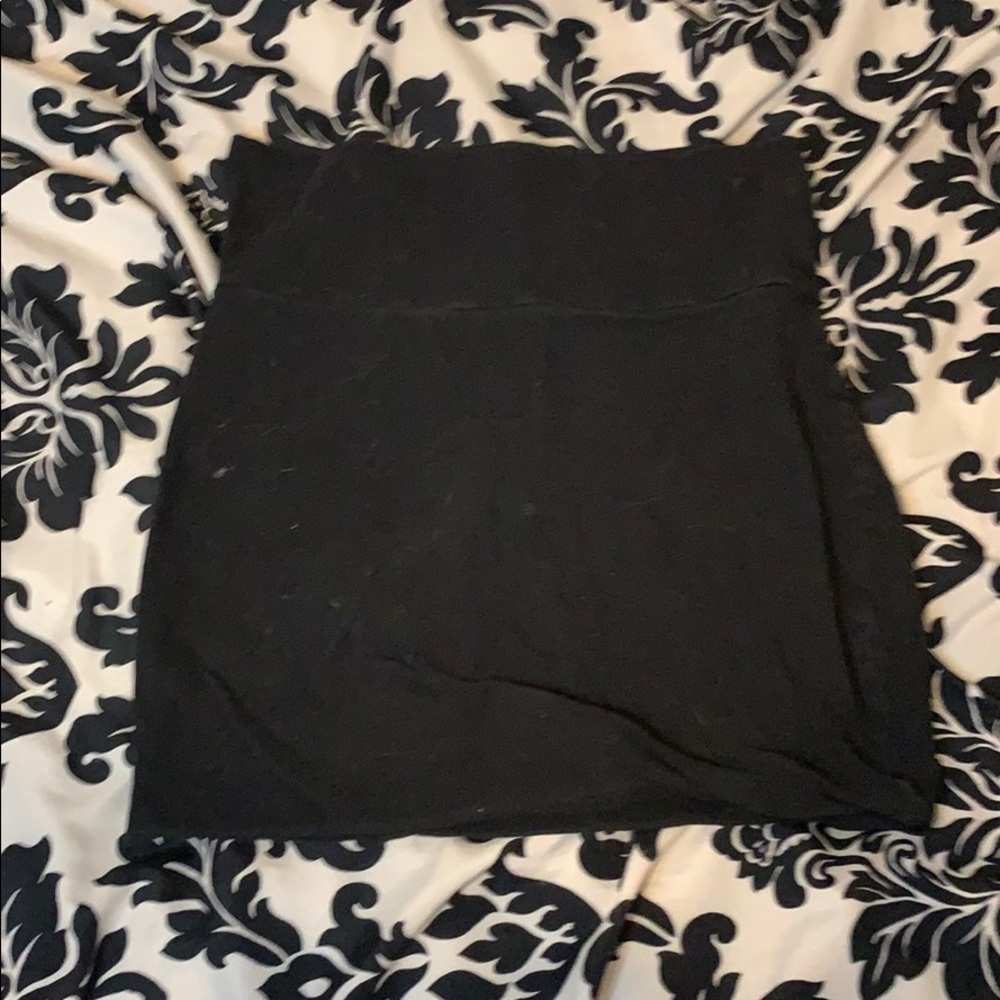 Black pencil skirt